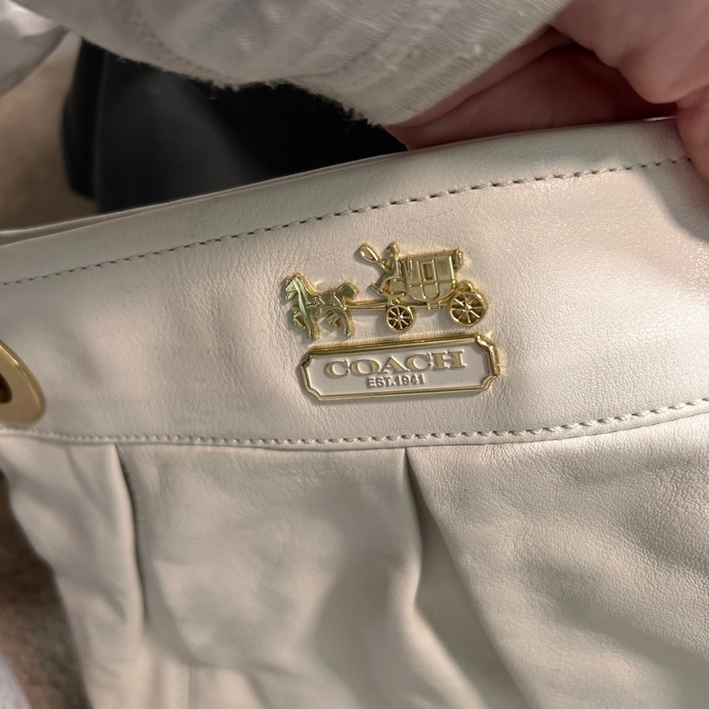 Coach Madison Ivory Pleated Leather Tote with Gold Accents - Picture 5 of 9